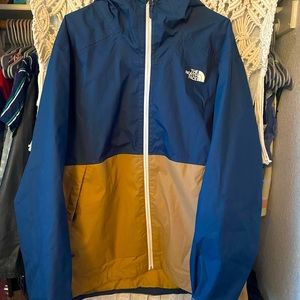 NorthFace WindBreaker